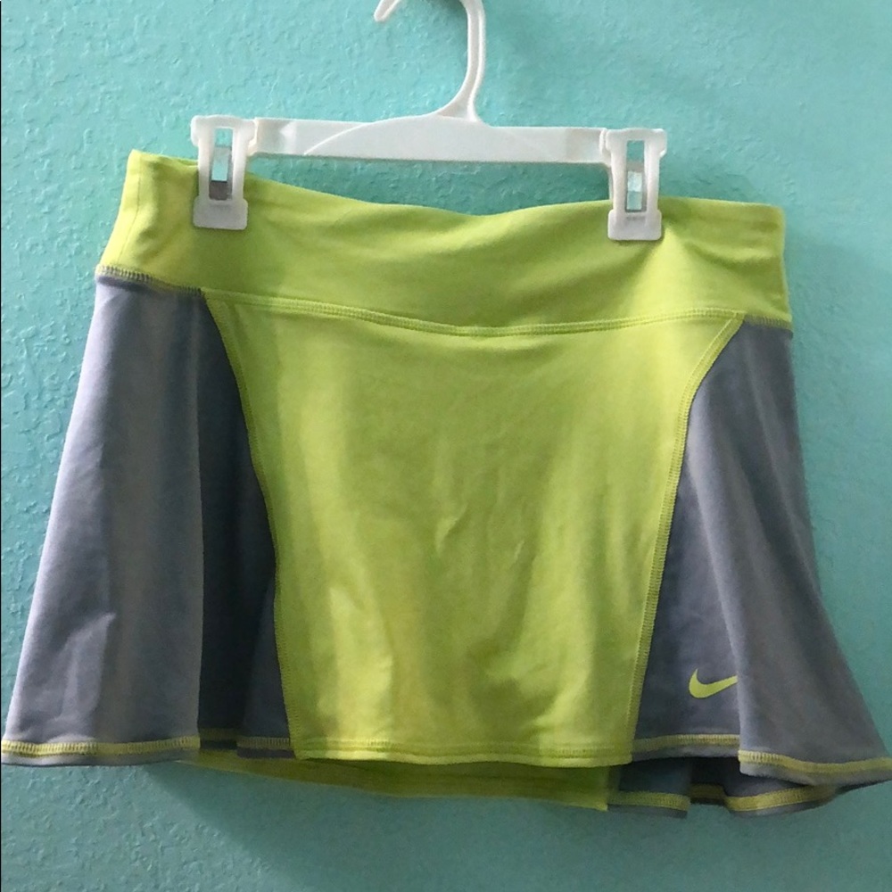 Nike tennis skirt